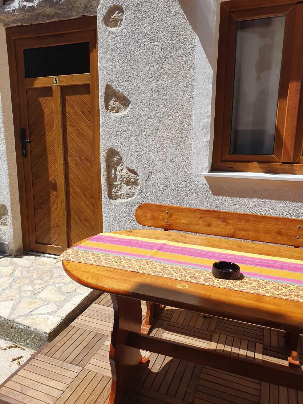 Old Town Lux Apartment Baska  Exterior photo